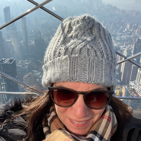 Meet your Posher, Eliana - Picture 4 of 4